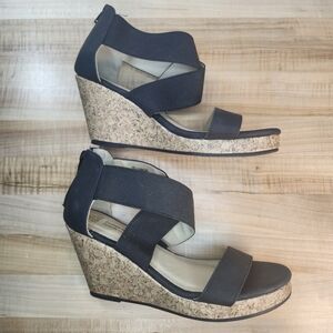Time and Tru Womens Cork Wedge Sandals Size 6 Black Elastic Straps Comfort